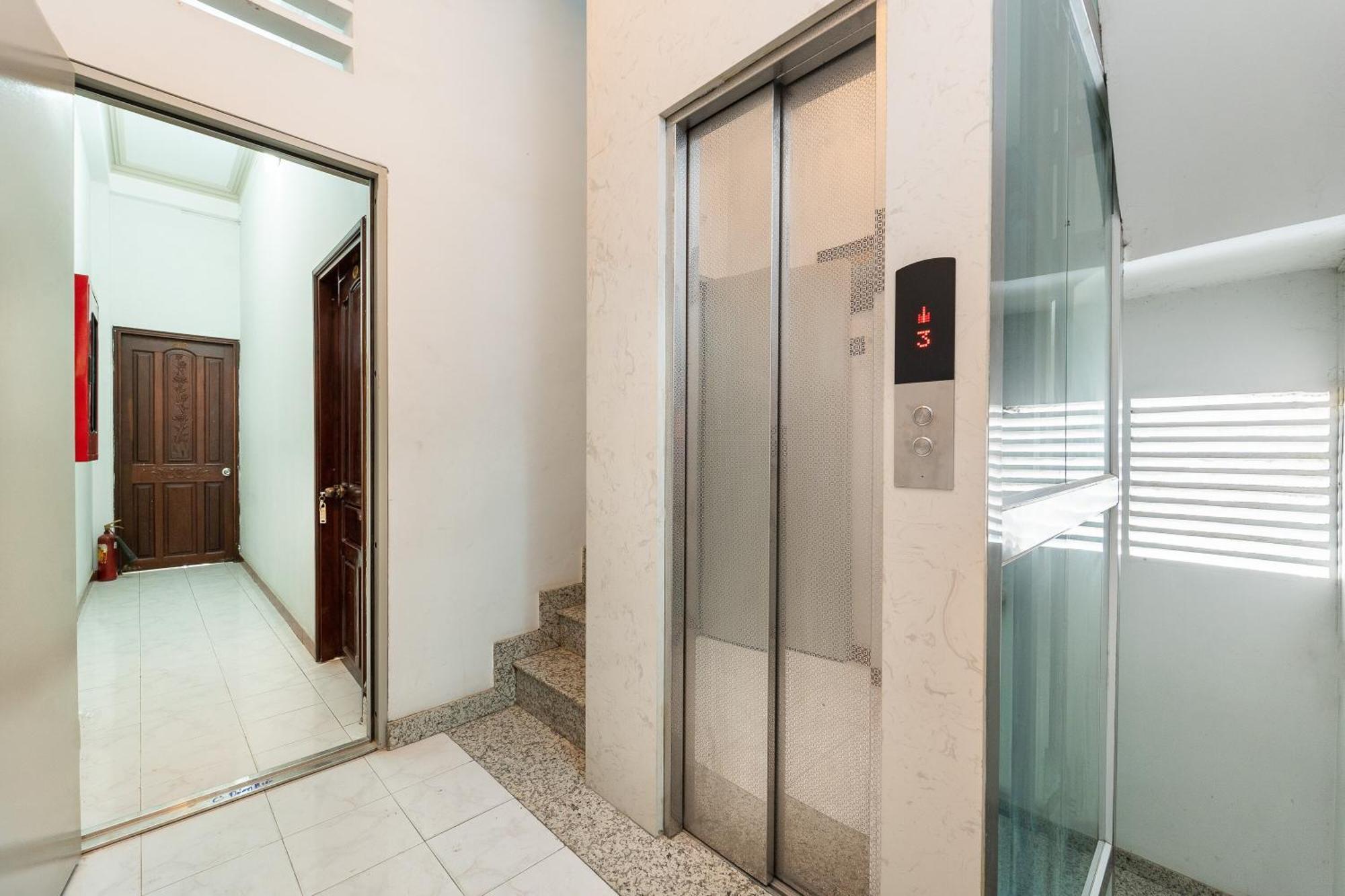 Collection O Madam Cuc Hotel Cidade de Ho Chi Minh Exterior foto